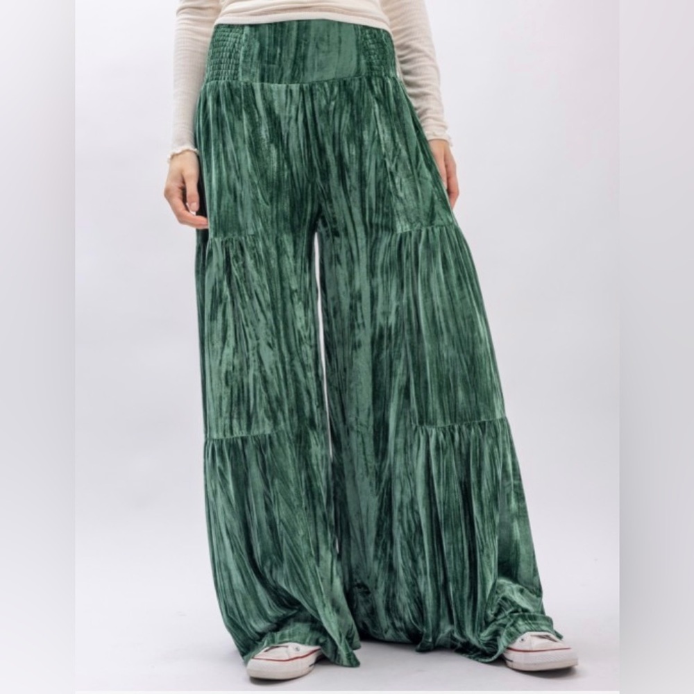 Green Velvet Wide-Leg Ruffle Pants - Picture 2 of 5